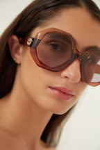 Hexagonal tricolor brown sunglasses – the style is enriched by the G interlocking logo – LUX VERSE Luxury Designer Fashion Outlet