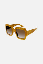 Oversized squared sustainable yellow sunglasses – as part of ´s ongoing commitment to environmental sustainability, the House has – LUX VERSE Luxury Designer Fashion Outlet