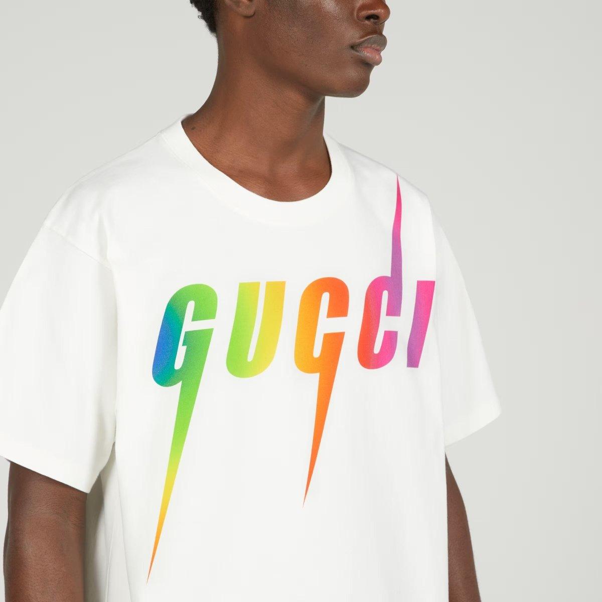 Print cotton T-shirt – the motif defines this T-shirt crafted from cotton jersey – LUX VERSE Luxury Designer Fashion Outlet