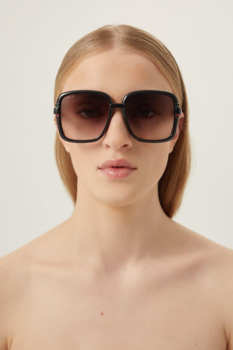 Square shape black sunglasses – the colour palette is refined and plays with mono colours and contrasts between – LUX VERSE Luxury Designer Fashion Outlet