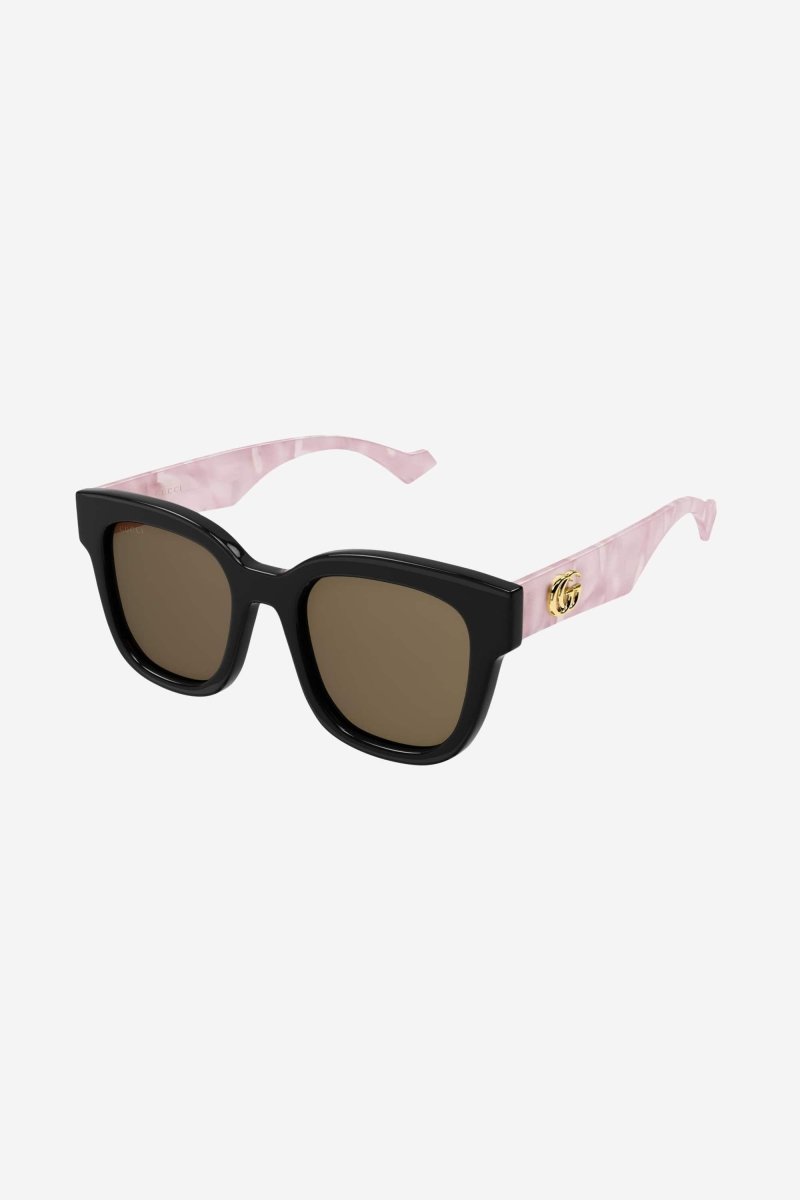 Squared femenine black and marble pink sunglasses – pared-back simplicity characterises the essential shapes, lines and colours of this – LUX VERSE Luxury Designer Fashion Outlet