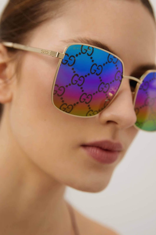 Gucci squared sunglasses with Gucci logo all over logo on lenses - Lux Studios