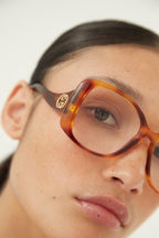 Vintage inspired havana frame – this butterfly shape is perfect for a vintage yet fashion look – LUX VERSE Luxury Designer Fashion Outlet