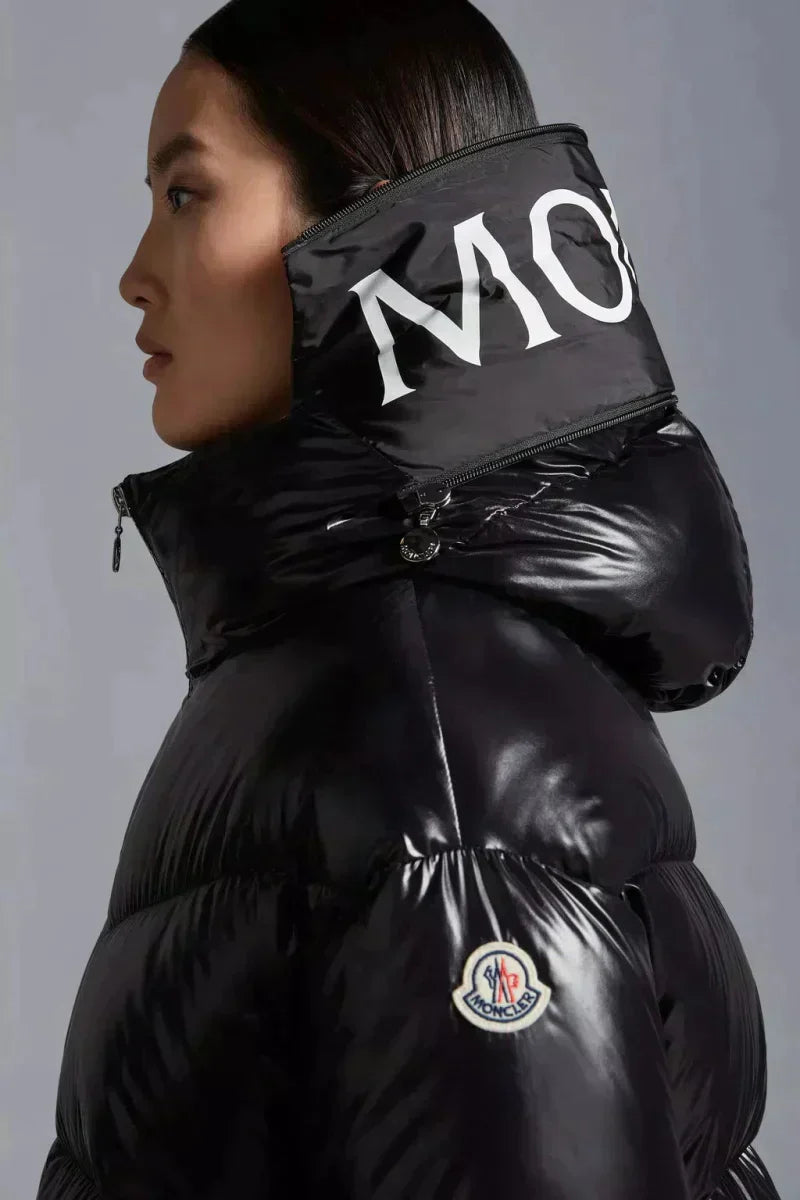 Huppe Short Down Jacket – bold volumes and logo lettering characterise the Huppe short down jacket from the – LUX VERSE Luxury Designer Fashion Outlet