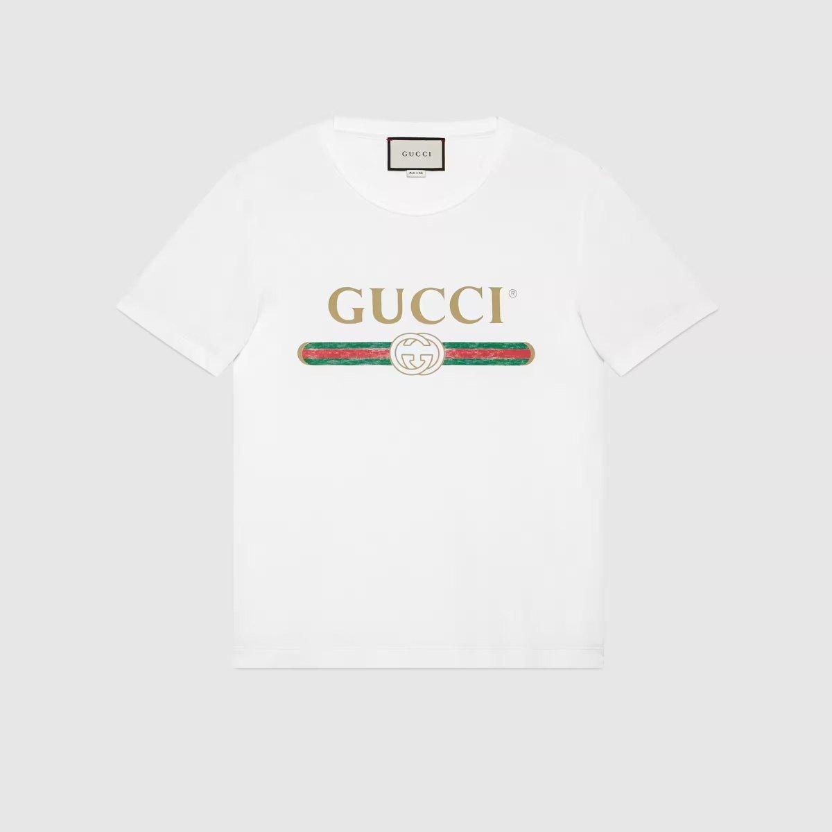 Oversize washed T-shirt with logo – an oversize T-shirt style made in washed cotton jersey with small holes in – LUX VERSE Luxury Designer Fashion Outlet
