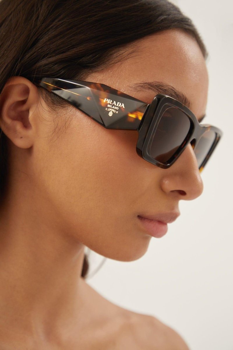 Cat-eye havana sunglasses – sunglasses for women include a wide range of silhouettes and colors – LUX VERSE Luxury Designer Fashion Outlet
