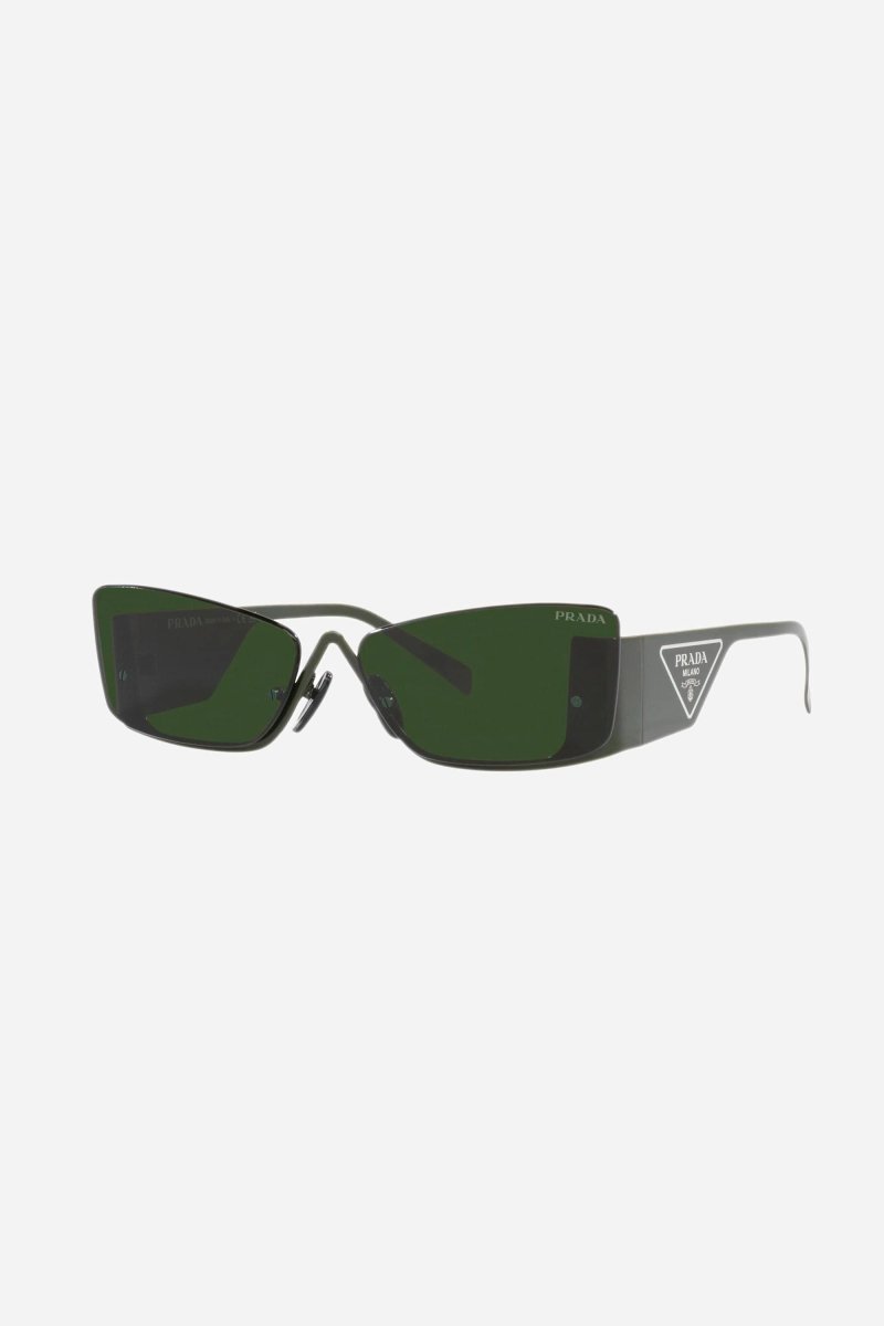 Flat top green sunglasses women Catwalk – sunglasses for women include a wide range of silhouettes and colors – LUX VERSE Luxury Designer Fashion Outlet