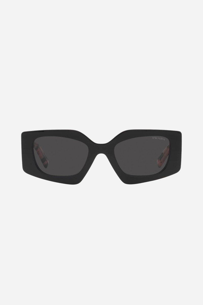 Geometrical black sunglasses – sunglasses for women include a wide range of silhouettes and colors – LUX VERSE Luxury Designer Fashion Outlet