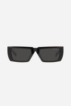 Runway squared black sunglasses – sunglasses for women include a wide range of silhouettes and colors – LUX VERSE Luxury Designer Fashion Outlet