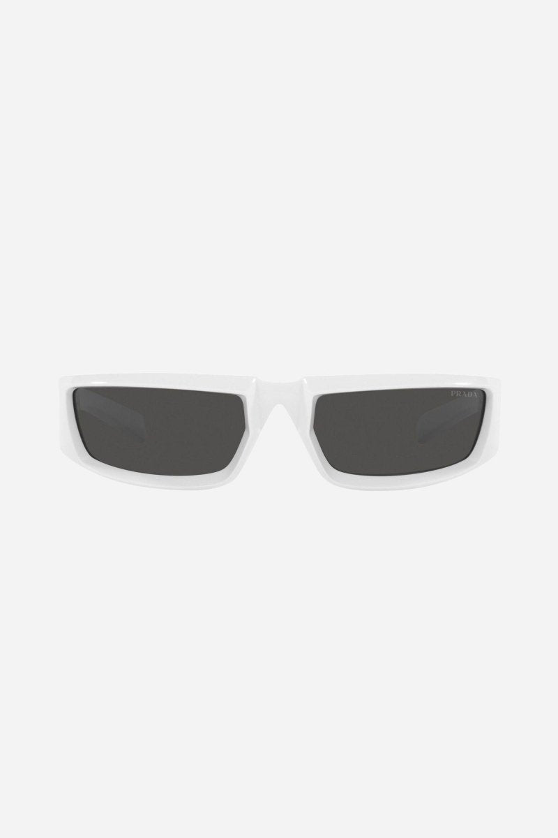 Runway wrap around white sunglasses – of silhouettes and colors: from the refined CinŽma styles to square – LUX VERSE Luxury Designer Fashion Outlet