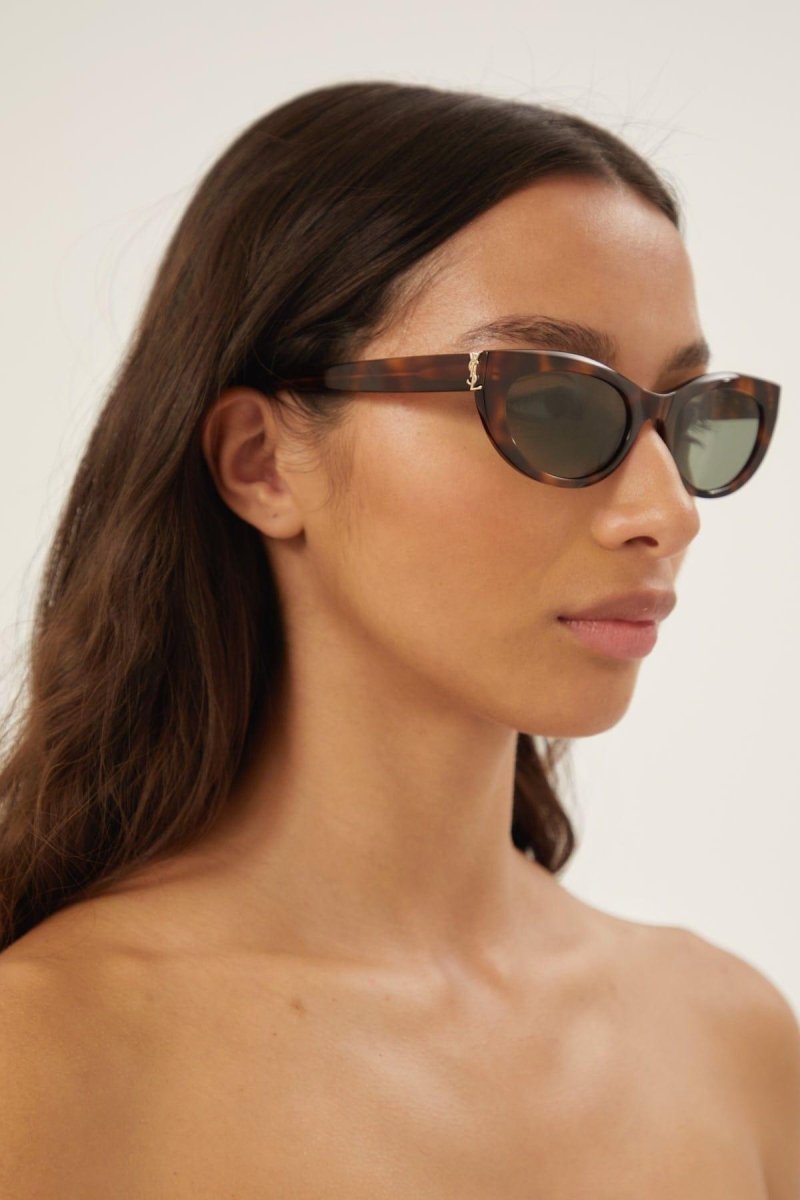 Almond havana sunglasses – tHE STYLE IS CHARACTERIZED BY THE ICONIC YSL MONOGRAM LOGO ON THE HINGE AS PRECIOUS – LUX VERSE Luxury Designer Fashion Outlet