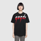 T-shirt with Blade print – a slightly heavier quality of cotton jersey defines the T-shirts for Spring Summer – LUX VERSE Luxury Designer Fashion Outlet