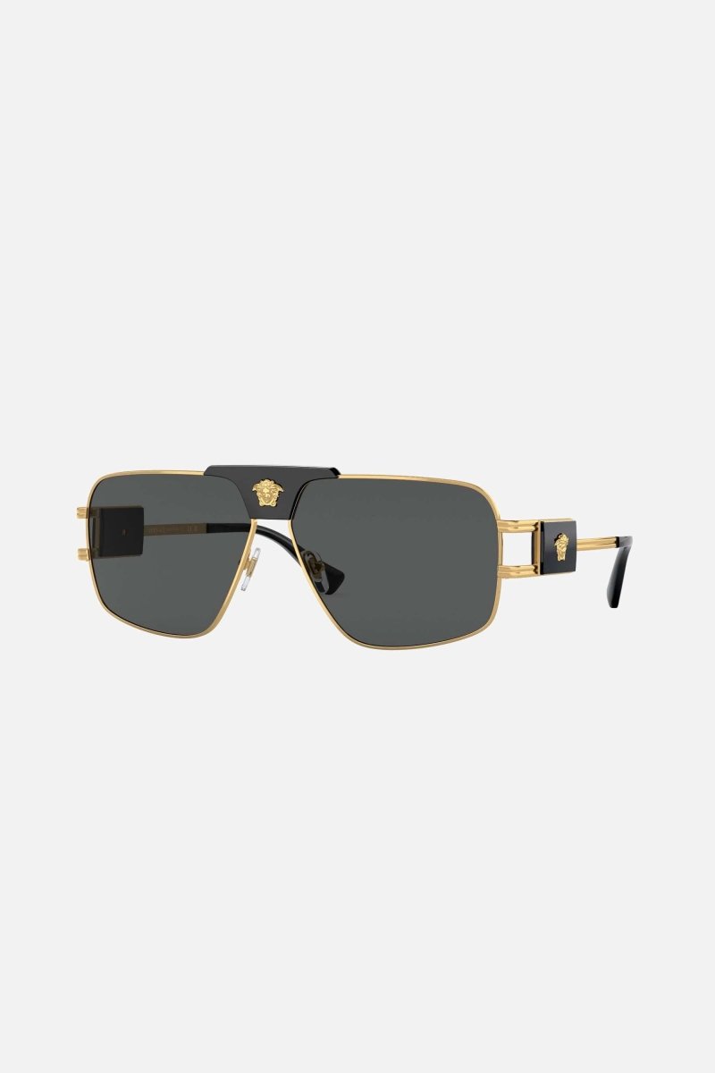 Black metal pilot sunglasses with gold details – is distinguished by its strength of character, innovative use of new, – LUX VERSE Luxury Designer Fashion Outlet