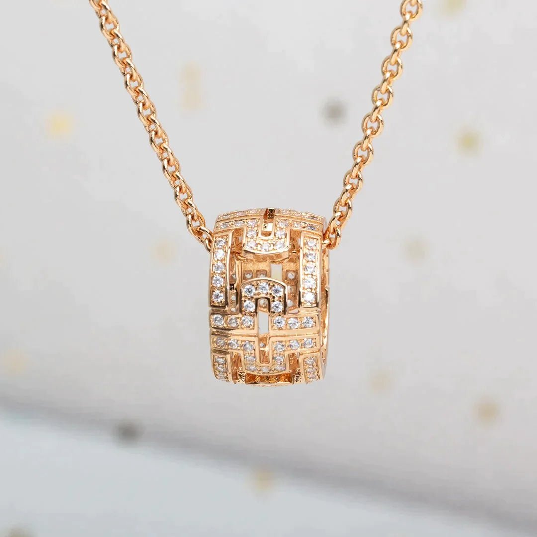 PARENTESI NECKLACE ROSE GOLD DIAMOND