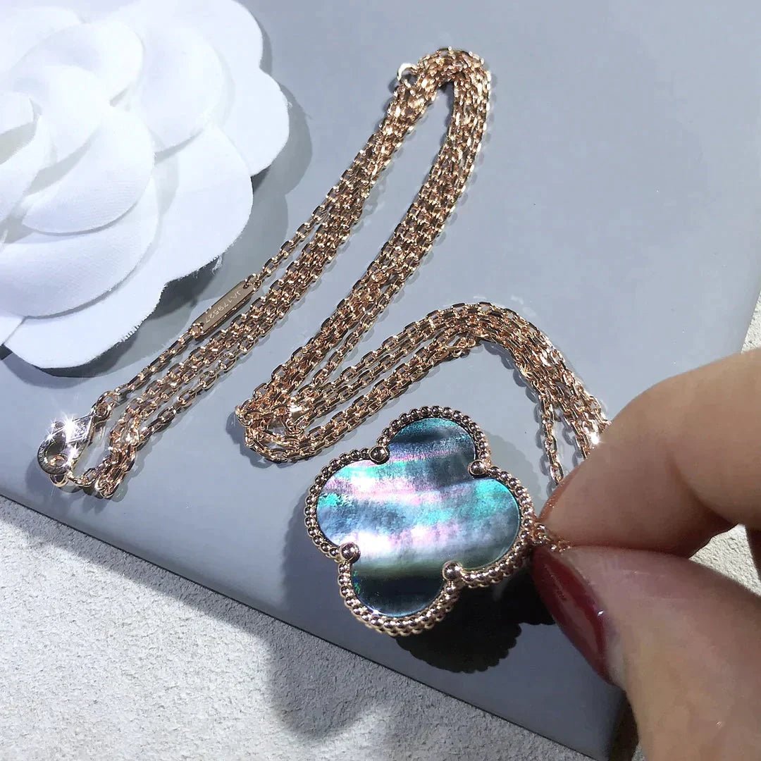 CLOVER LARGE 25MM DARK MOP NECKLACE