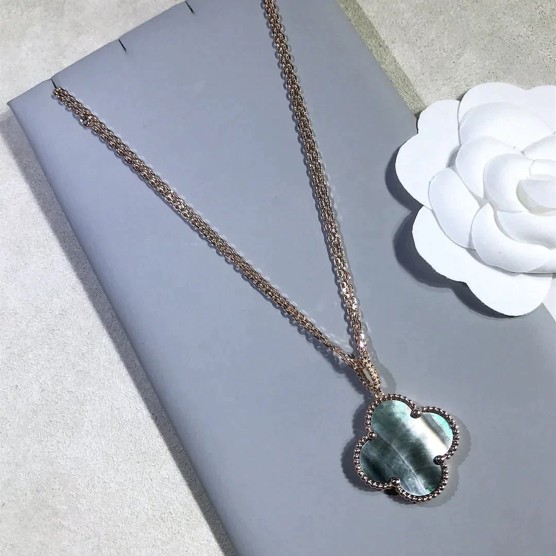 CLOVER LARGE 25MM DARK MOP NECKLACE