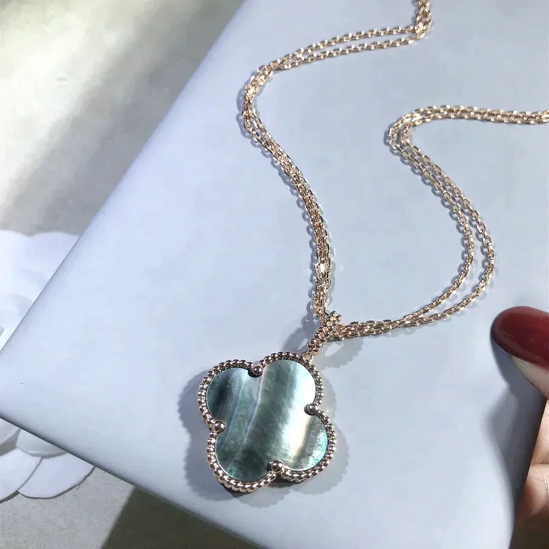 CLOVER LARGE 25MM DARK MOP NECKLACE