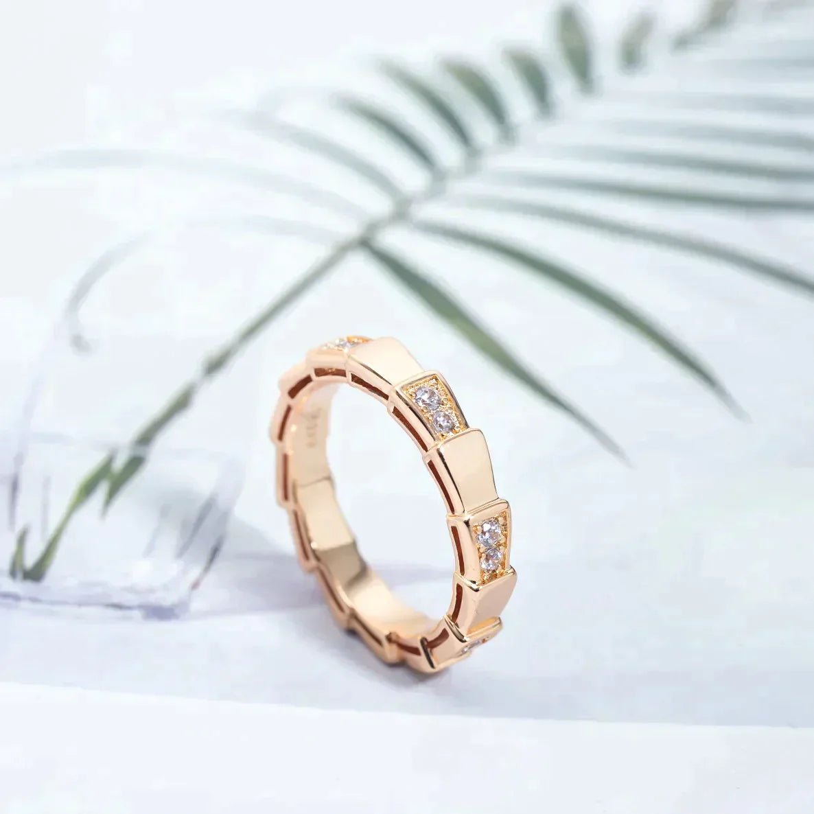 SERPENTI RING ROSE GOLD 3MM
