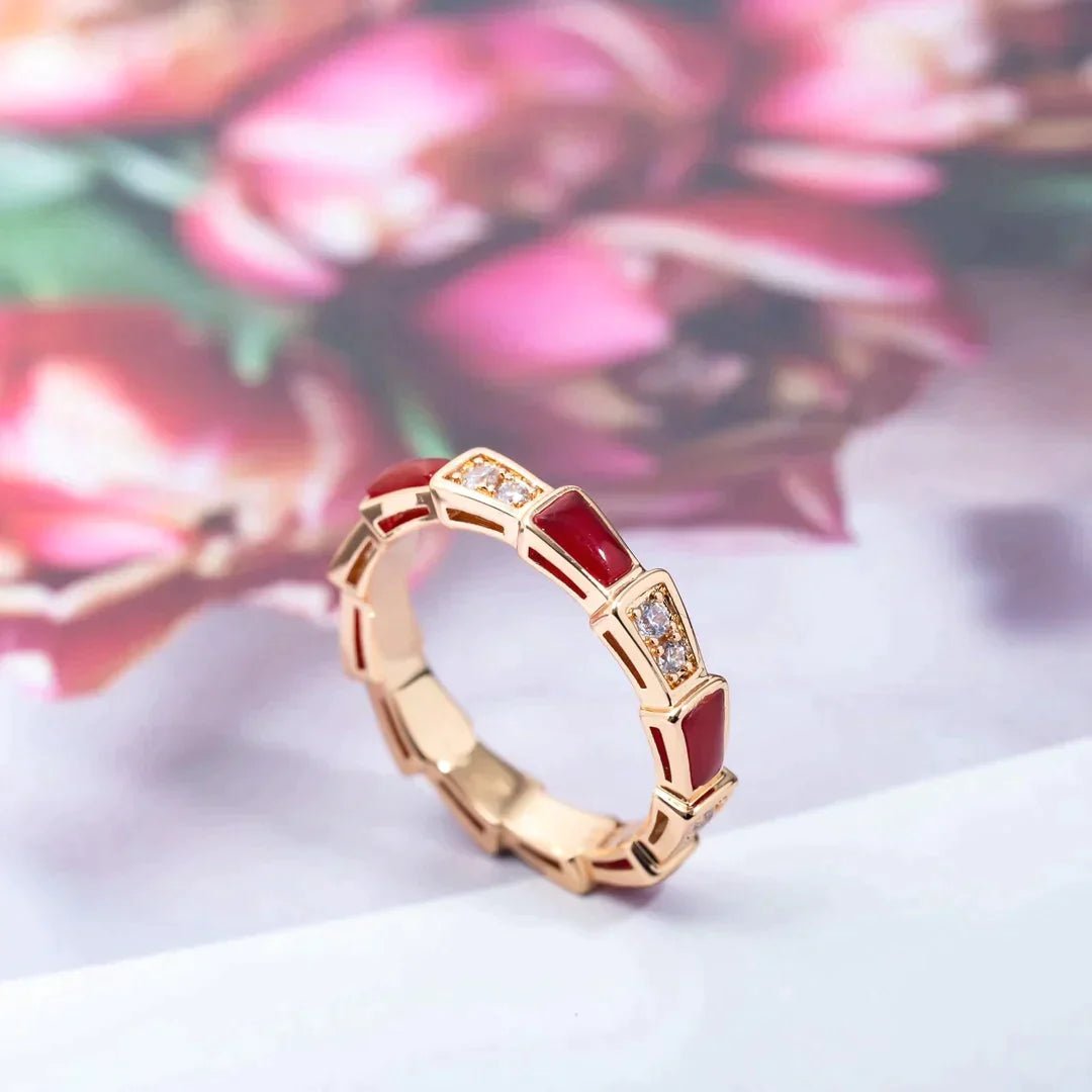 SERPENTI RING ROSE GOLD CARNELIAN DIAMOND 3MM