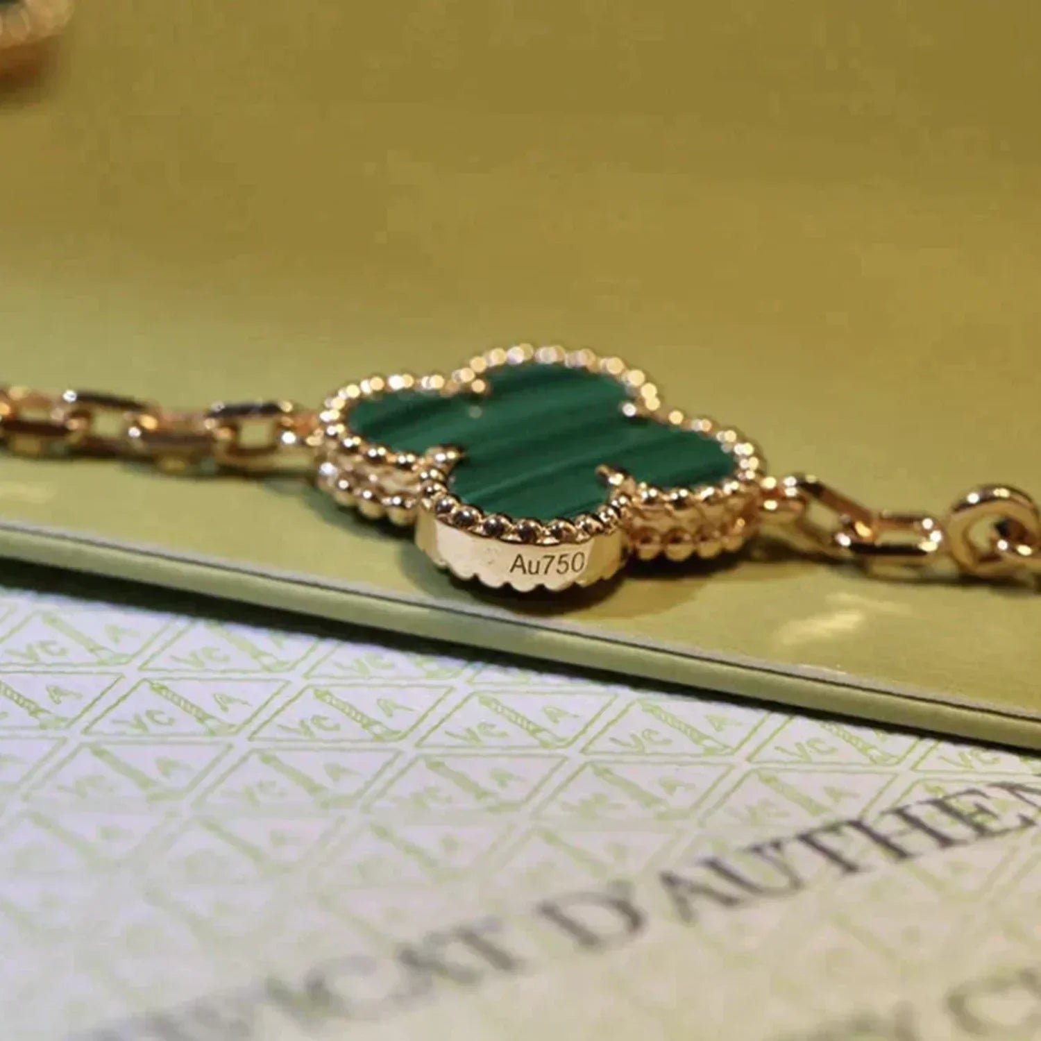 CLOVER 5 MOTIFS MALACHITE BRACELET