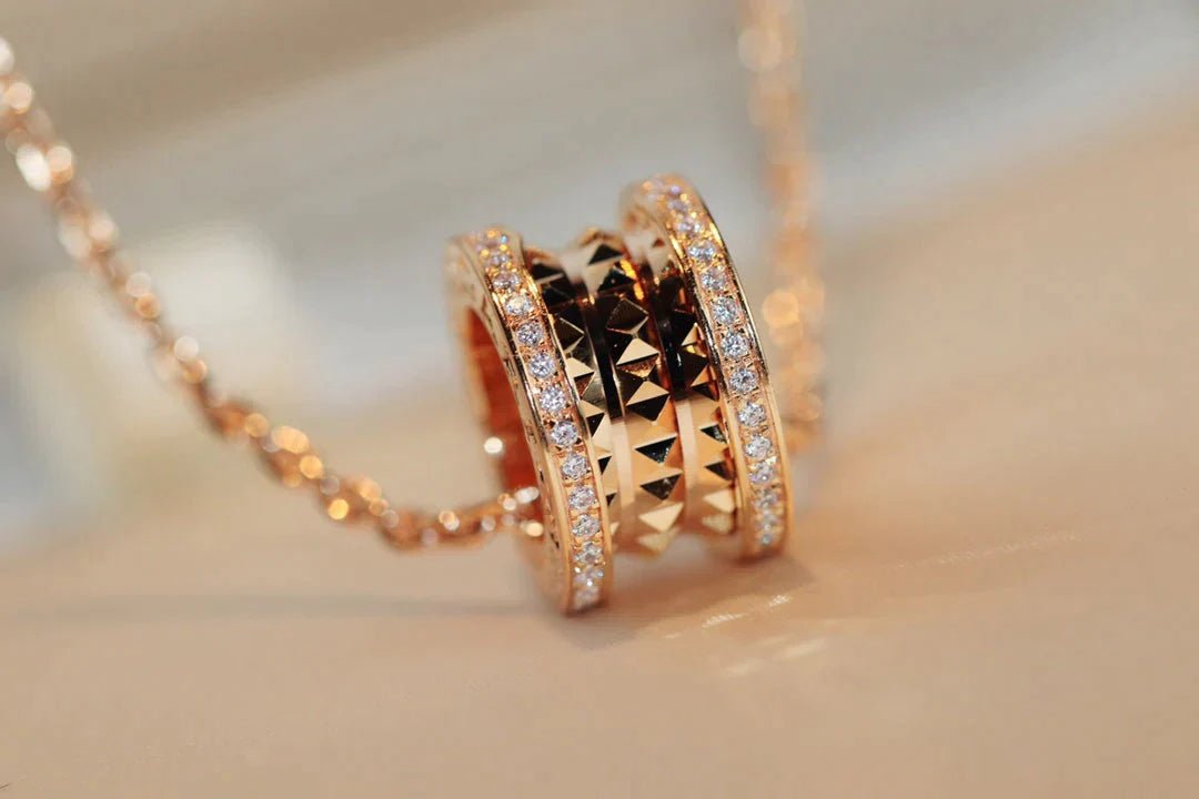 ZERO 1 ROCK PEDANT ROSE GOLD NECKLACE