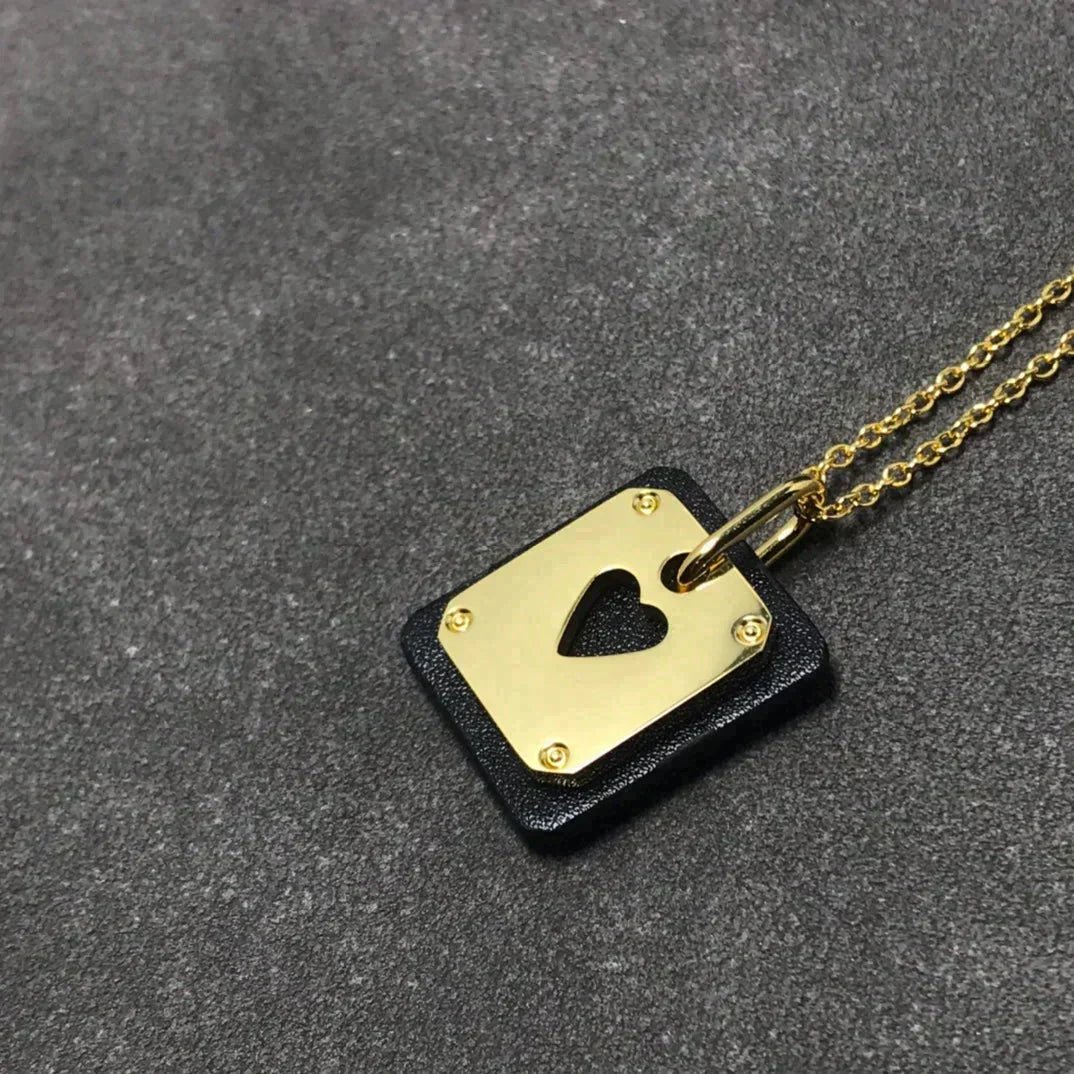 ADC GOLD NECKLACE LEATHER