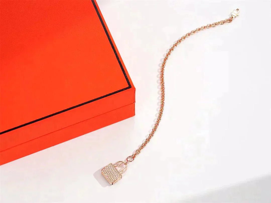 CONSTANCE ROSE GOLD DIAMOND NECKLACE
