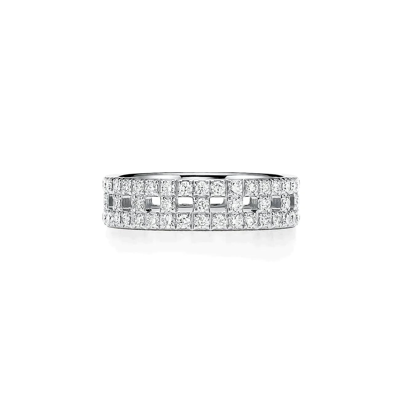 T TRUE DIAMOND PAVED RING