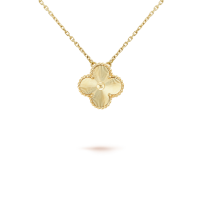 CLOVER 15MM LASER NECKLACE