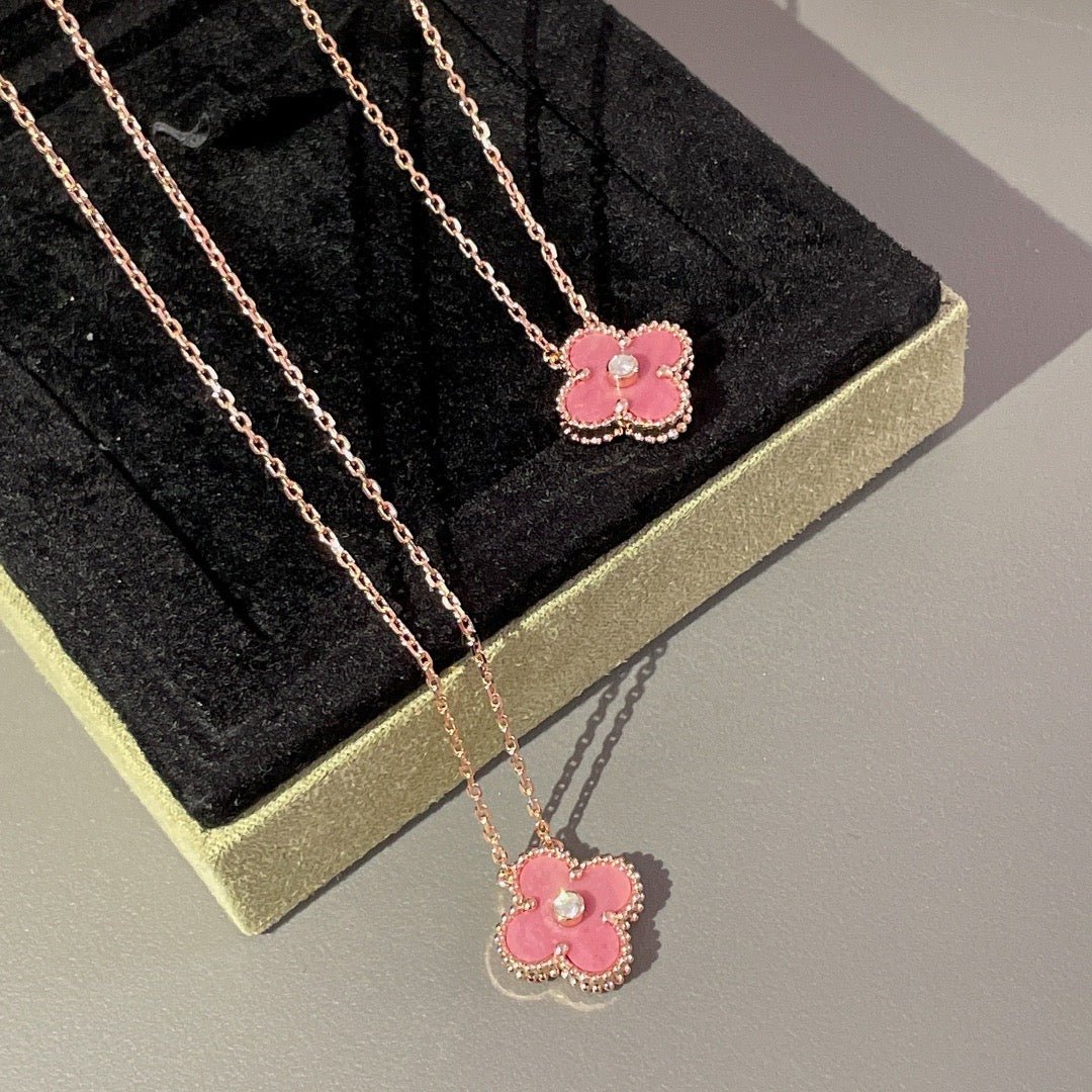 CLOVER 15MM DIAMOND AND PINK MOTHER-OF-PEARL NECKLACE