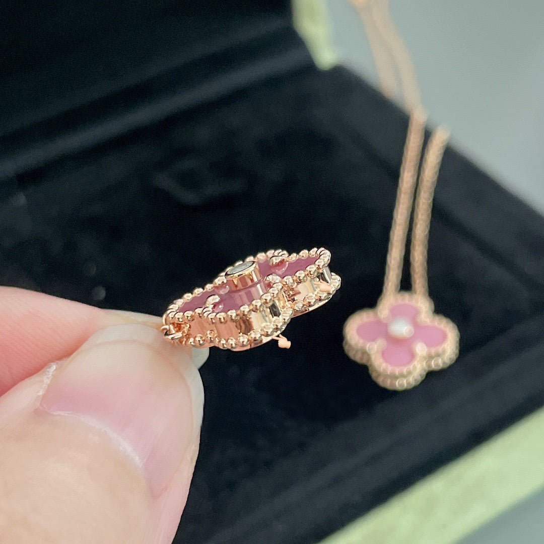 CLOVER 15MM DIAMOND AND PINK MOTHER-OF-PEARL NECKLACE
