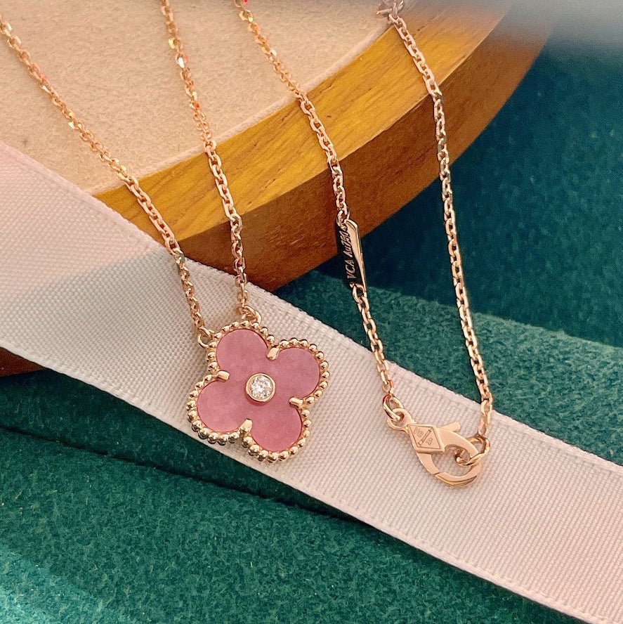 CLOVER 15MM DIAMOND AND PINK MOTHER-OF-PEARL NECKLACE