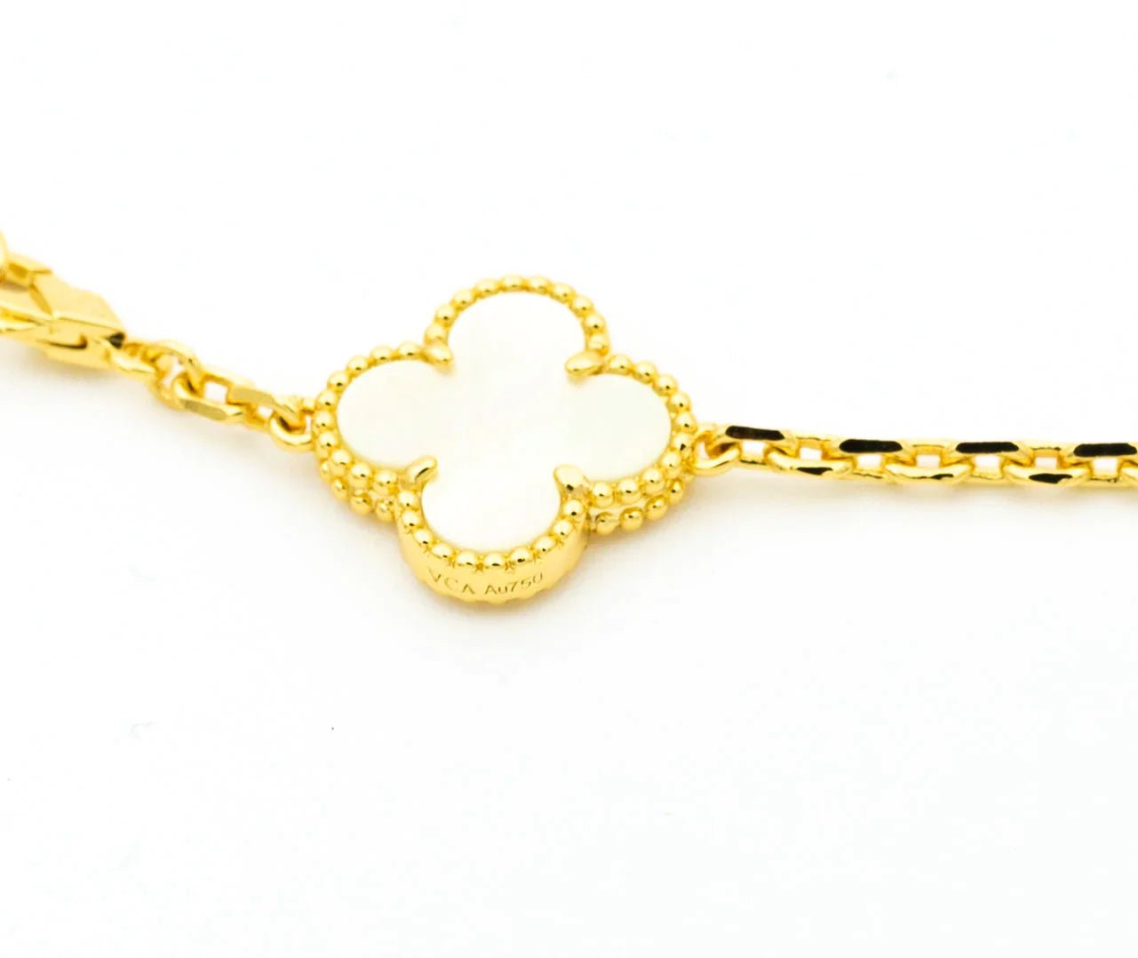 MAGIC CLOVER 5 MOTIFS ONYX MOP BRACELET