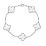Clover Bracelet | Silver Pearl - Lux Studios