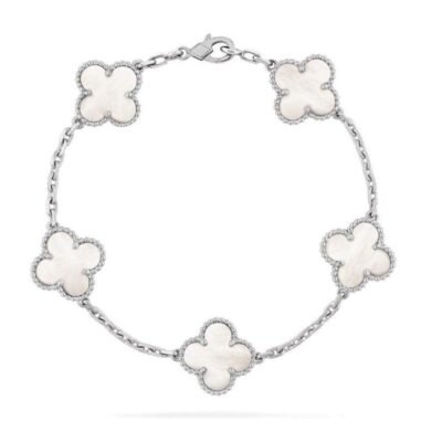 Clover Bracelet | Silver Pearl - Lux Studios